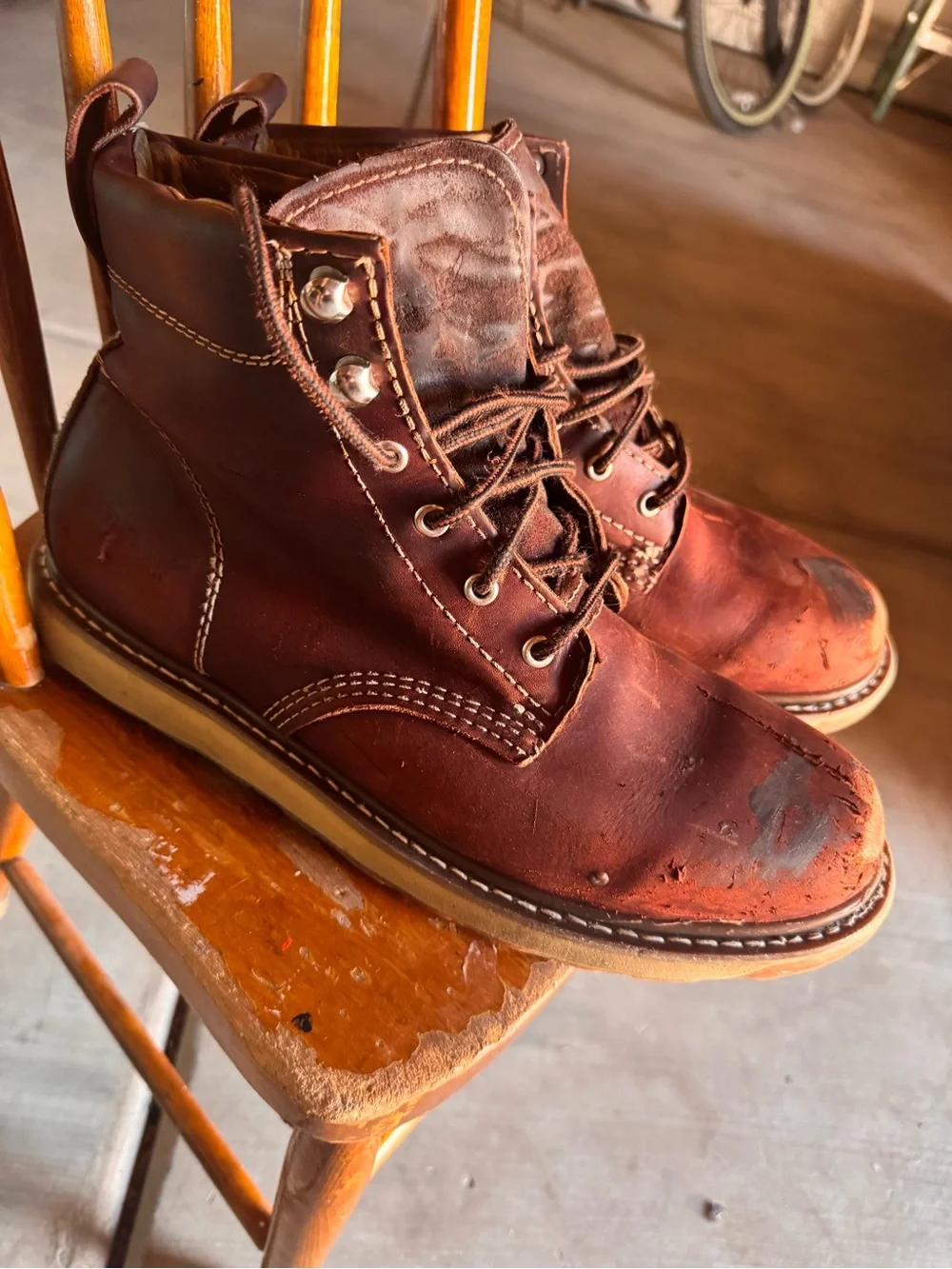 Men's Brown Leather Work Boots. Red Hawk